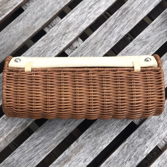 Michael Kors Santorini Rattan Clutch - Picture 2 of 4